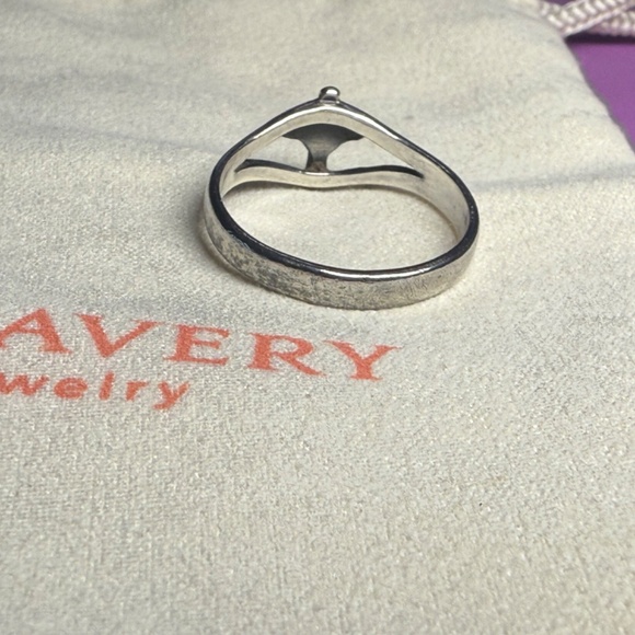 James Avery Cross Heart Ring - Picture 2 of 3